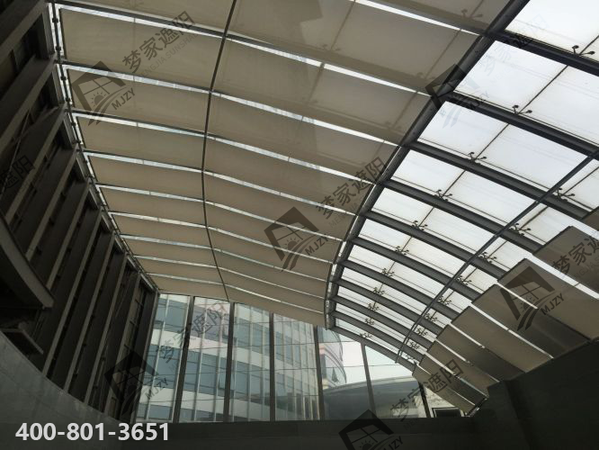 鄭州市住房保障和房地產(chǎn)管理局.png 鄭州市住房保障和房地產(chǎn)管理局.png