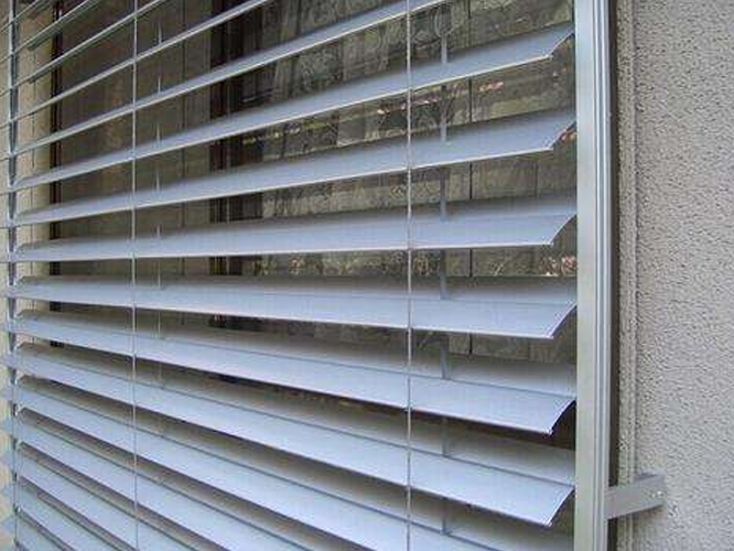 百葉.png 百葉.png